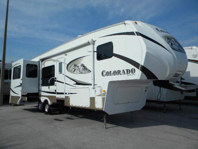 Used 2011 Keystone Colorado 310RG-FW Fifth Wheel For Sale